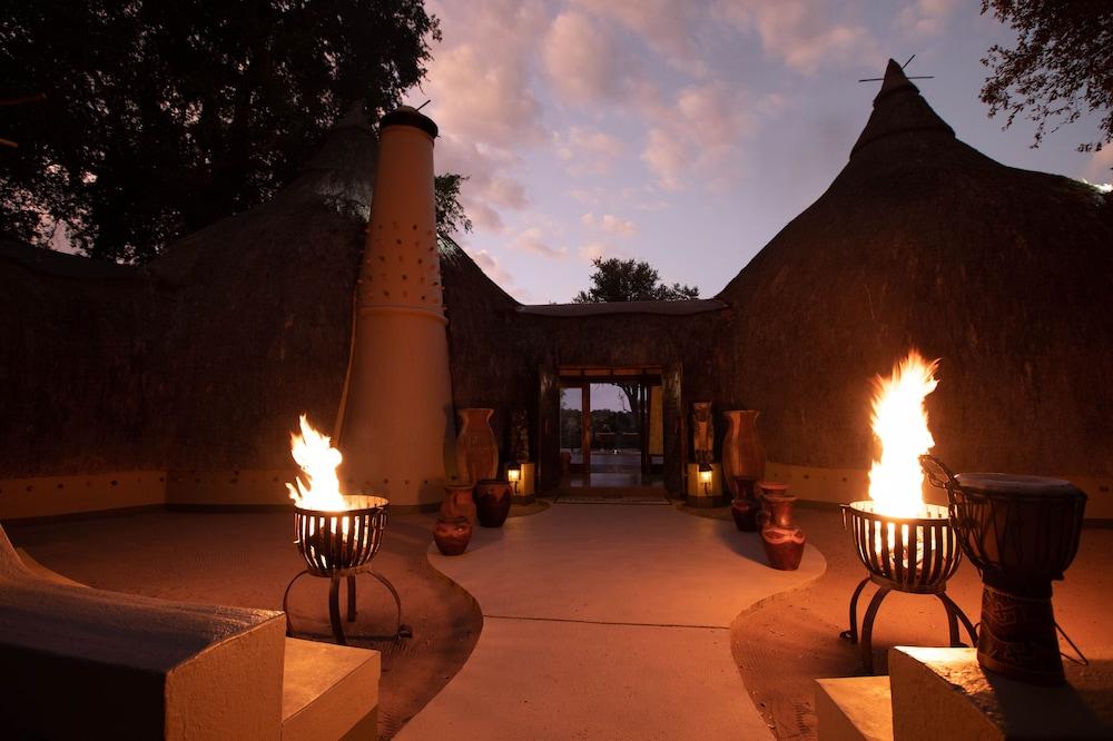 Hoyo Hoyo Safari Lodge Mluwati Concession Esterno foto